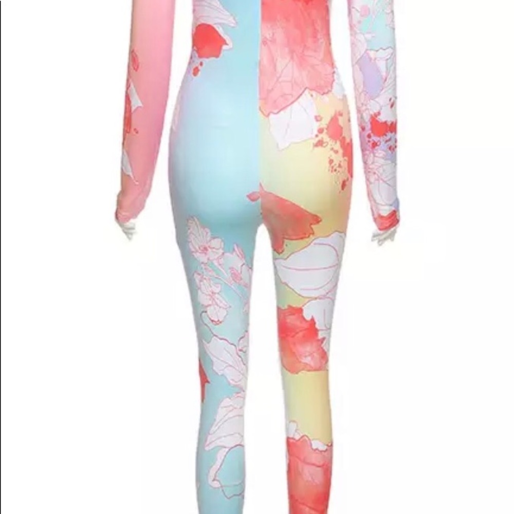 Body suits - Picture 3 of 3